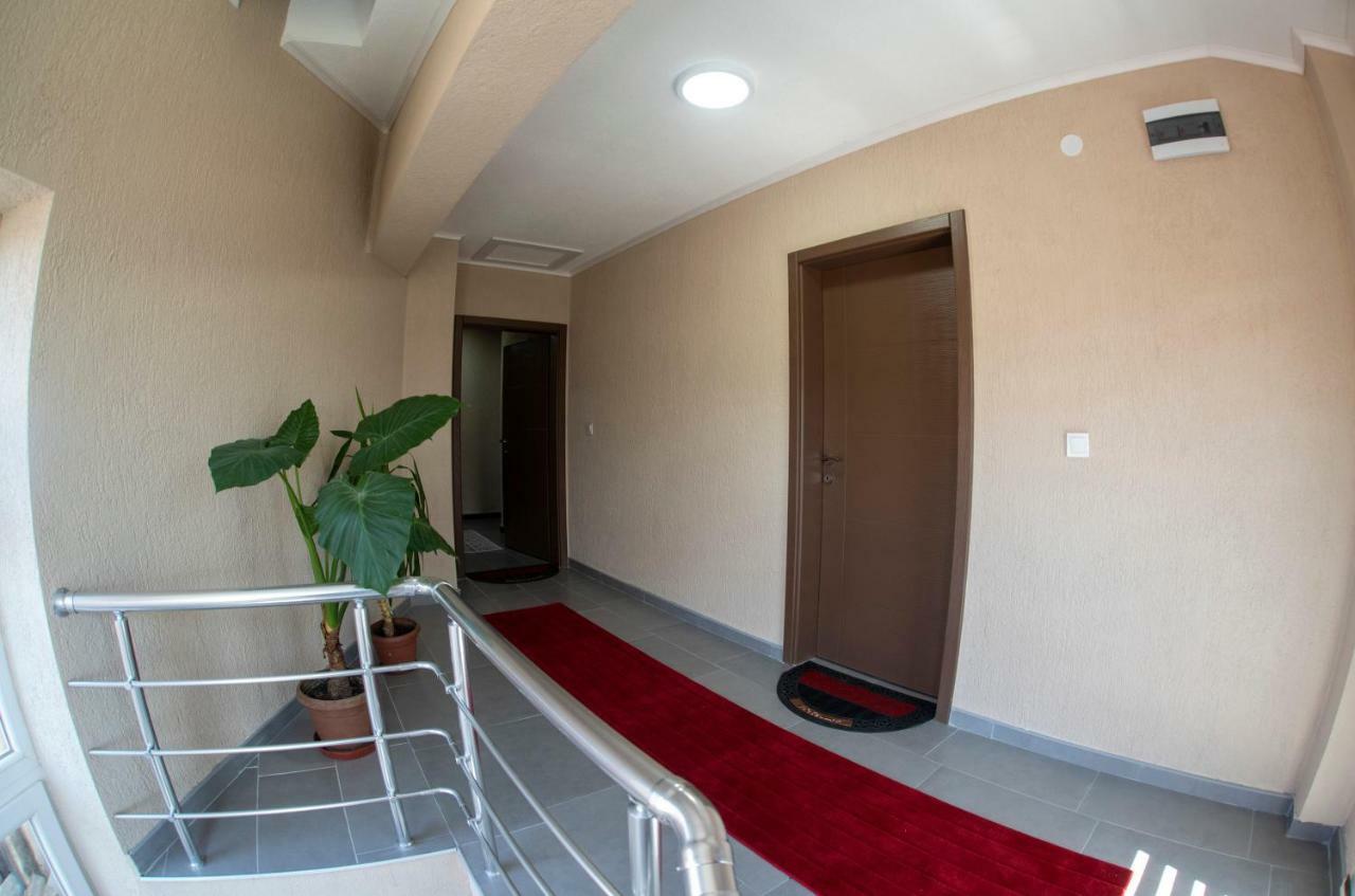 Dionis Rooms & Apartments Prilep Exteriér fotografie
