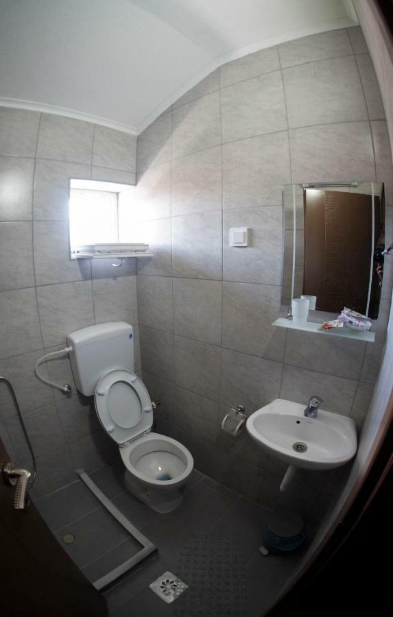 Dionis Rooms & Apartments Prilep Exteriér fotografie