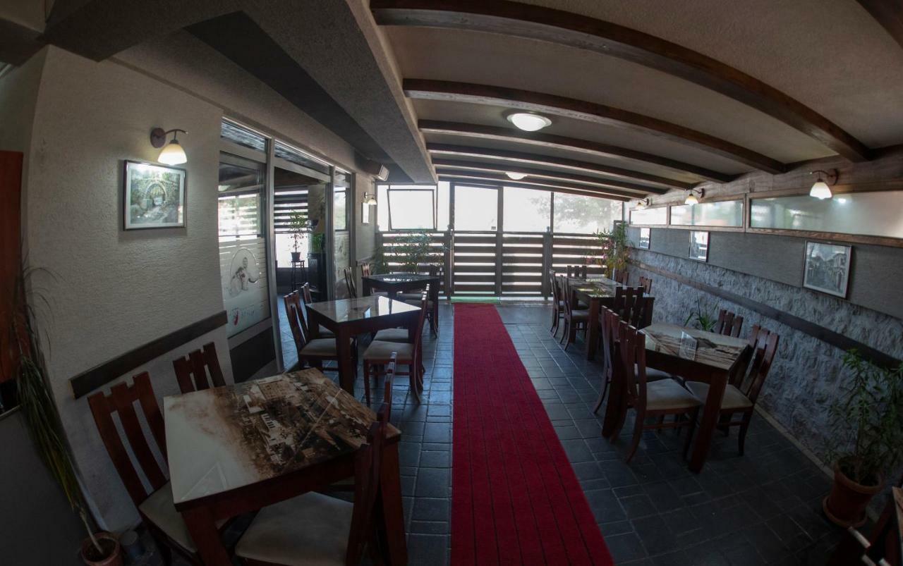 Dionis Rooms & Apartments Prilep Exteriér fotografie